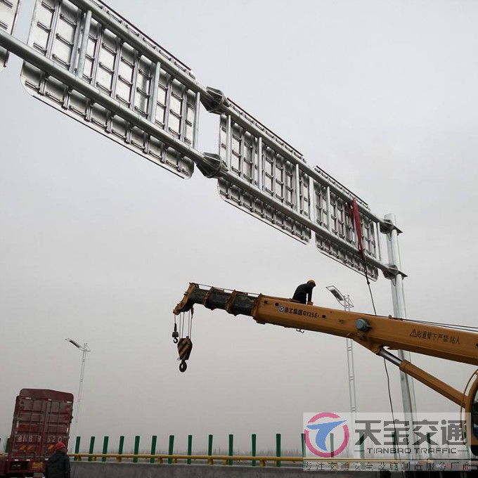 湘潭高速公路标志杆厂家 指引着人们安全行驶